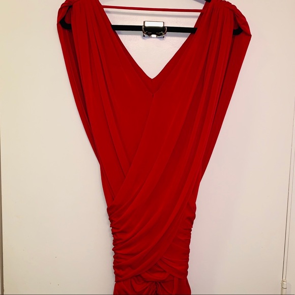 BCBGMAXAZRIA Red Alondra Cocktail Mini Dress :: XS - Picture 3 of 7